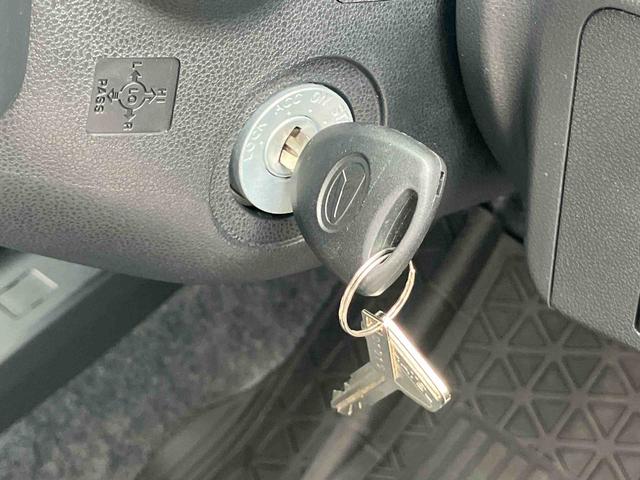 ミライースＬ　ＳＡIII衝突被害軽減ブレーキ（スマートアシスト３）　横滑り防止装置　コーナーセンサー　オートライト　オートハイビーム　キーレスエントリー　セキュリティアラーム　アイドリングストップ（千葉県）の中古車