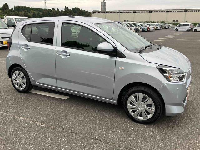 ミライースＸ　ＳＡIII電動格納ドアミラー　プライバシーガラス　リヤシートヘッドレスト　オートライト　キーレスエントリー　セキュリティアラーム　横滑り防止装置　コーナーセンサー　衝突被害軽減ブレーキ（千葉県）の中古車