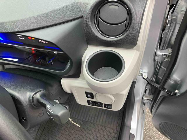 ミライースＸ　ＳＡIII電動格納ドアミラー　プライバシーガラス　リヤシートヘッドレスト　オートライト　キーレスエントリー　セキュリティアラーム　横滑り防止装置　コーナーセンサー　衝突被害軽減ブレーキ（千葉県）の中古車