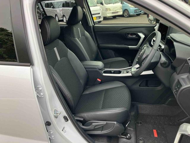 ロッキープレミアムＧ　ＨＥＶアダプティブクルコン　ＬＥＤヘッドライト＆フォグランプ　バックフォグランプ　１７インチアルミホイール　シートヒーター　電動駐車ブレーキ　コーナーセンサー　衝突被害軽減ブレーキ（千葉県）の中古車