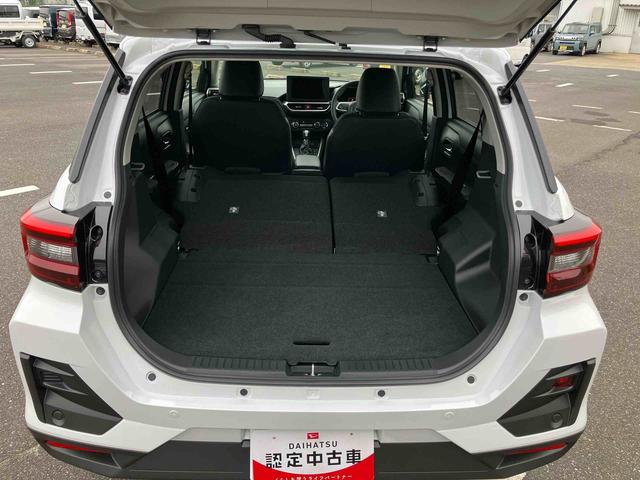 ロッキープレミアムＧ　ＨＥＶアダプティブクルコン　ＬＥＤヘッドライト＆フォグランプ　バックフォグランプ　１７インチアルミホイール　シートヒーター　電動駐車ブレーキ　コーナーセンサー　衝突被害軽減ブレーキ（千葉県）の中古車