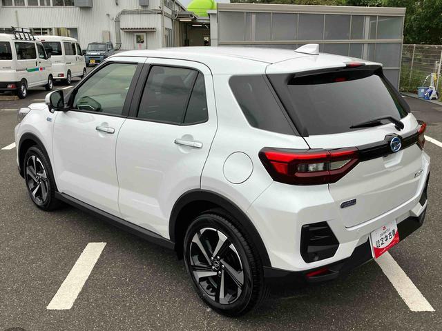 ロッキープレミアムＧ　ＨＥＶアダプティブクルコン　ＬＥＤヘッドライト＆フォグランプ　バックフォグランプ　１７インチアルミホイール　シートヒーター　電動駐車ブレーキ　コーナーセンサー　衝突被害軽減ブレーキ（千葉県）の中古車