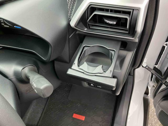 ロッキープレミアムＧ　ＨＥＶアダプティブクルコン　ＬＥＤヘッドライト＆フォグランプ　バックフォグランプ　１７インチアルミホイール　シートヒーター　電動駐車ブレーキ　コーナーセンサー　衝突被害軽減ブレーキ（千葉県）の中古車