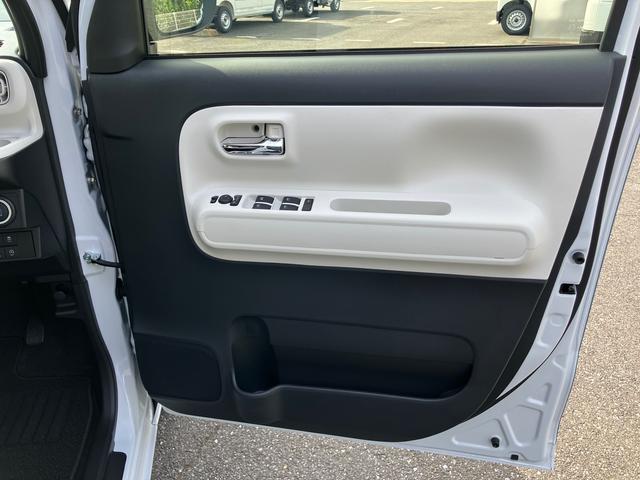 ムーヴキャンバスストライプスＧターボ両側電動スライドドア　ＬＥＤヘッドライト＆フォグランプ　シートヒーター　保温カップホルダー　電動駐車ブレーキ　バックカメラ　ステアリングスイッチ　自動追従クルコン　衝突被害軽減ブレーキ（千葉県）の中古車