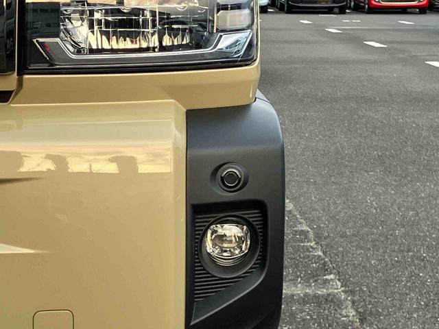 タフトＧ　ダーククロムベンチャー前後ダークガーニッシュ　ガラスルーフ　ルーフレール　１５インチアルミ　ＬＥＤヘッドライト＆フォグランプ　バックカメラ　シートヒーター　電動駐車ブレーキ　コーナーセンサー　衝突被害軽減ブレーキ（千葉県）の中古車