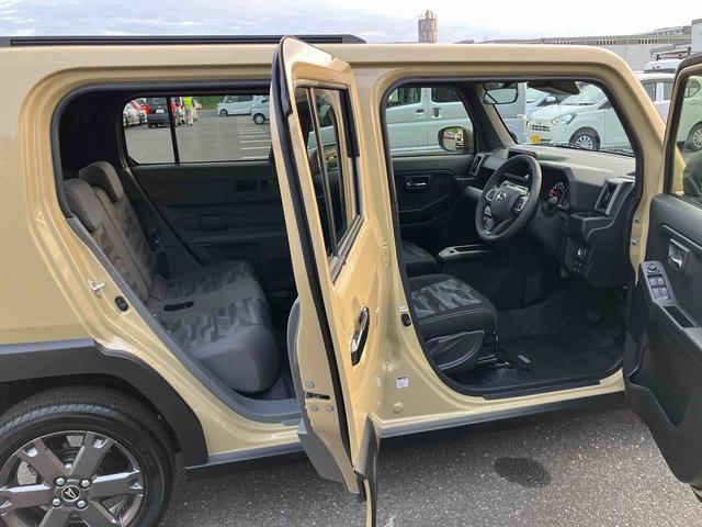 タフトＧ　ダーククロムベンチャー前後ダークガーニッシュ　ガラスルーフ　ルーフレール　１５インチアルミ　ＬＥＤヘッドライト＆フォグランプ　バックカメラ　シートヒーター　電動駐車ブレーキ　コーナーセンサー　衝突被害軽減ブレーキ（千葉県）の中古車