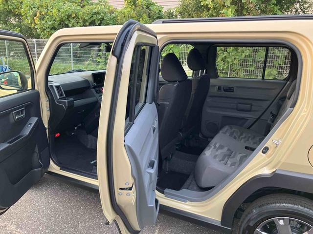 タフトＧ　ダーククロムベンチャー前後ダークガーニッシュ　ガラスルーフ　ルーフレール　１５インチアルミ　ＬＥＤヘッドライト＆フォグランプ　バックカメラ　シートヒーター　電動駐車ブレーキ　コーナーセンサー　衝突被害軽減ブレーキ（千葉県）の中古車