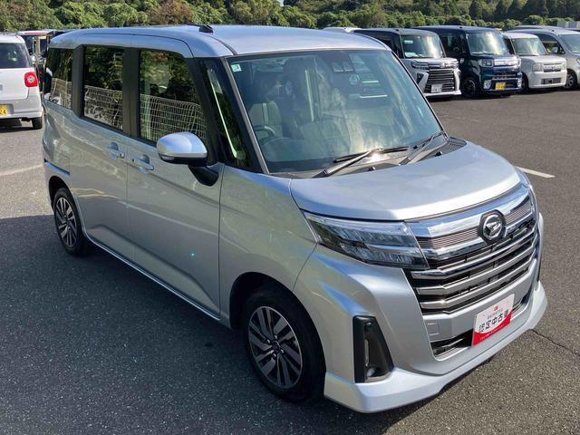 トールカスタムＧＬＥＤヘッドライト＆フォグランプ　アダプティブクルコン　１４インチアルミホイール　両側電動スライドドア　電動パーキングブレーキ　プッシュボタンスターター　コーナーセンサー　衝突被害軽減ブレーキ（千葉県）の中古車