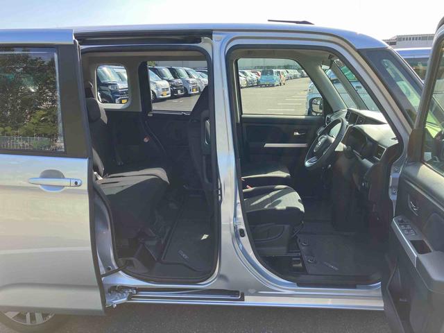 トールカスタムＧＬＥＤヘッドライト＆フォグランプ　アダプティブクルコン　１４インチアルミホイール　両側電動スライドドア　電動パーキングブレーキ　プッシュボタンスターター　コーナーセンサー　衝突被害軽減ブレーキ（千葉県）の中古車