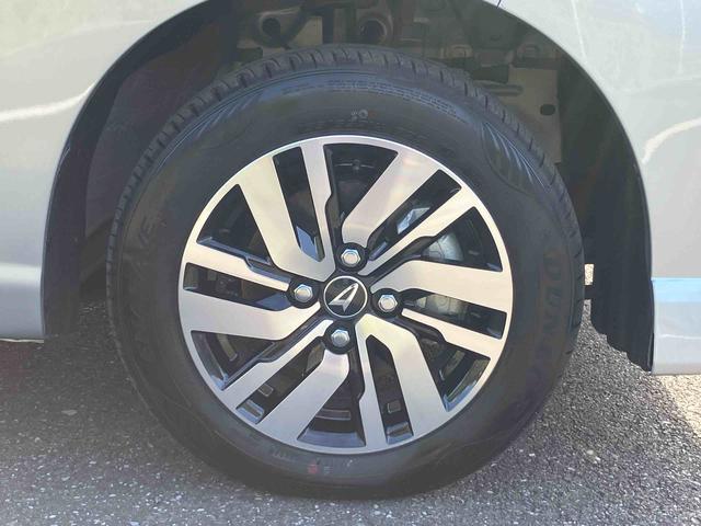 トールカスタムＧＬＥＤヘッドライト＆フォグランプ　アダプティブクルコン　１４インチアルミホイール　両側電動スライドドア　電動パーキングブレーキ　プッシュボタンスターター　コーナーセンサー　衝突被害軽減ブレーキ（千葉県）の中古車