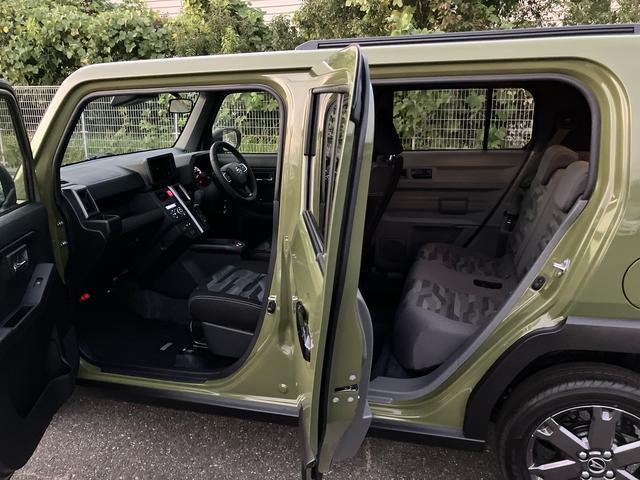 タフトＧ　ダーククロムベンチャー前後ダークガーニッシュ　ガラスルーフ　ルーフレール　１５インチアルミ　ＬＥＤヘッドライト＆フォグランプ　バックカメラ　シートヒーター　電動駐車ブレーキ　コーナーセンサー　衝突被害軽減ブレーキ（千葉県）の中古車