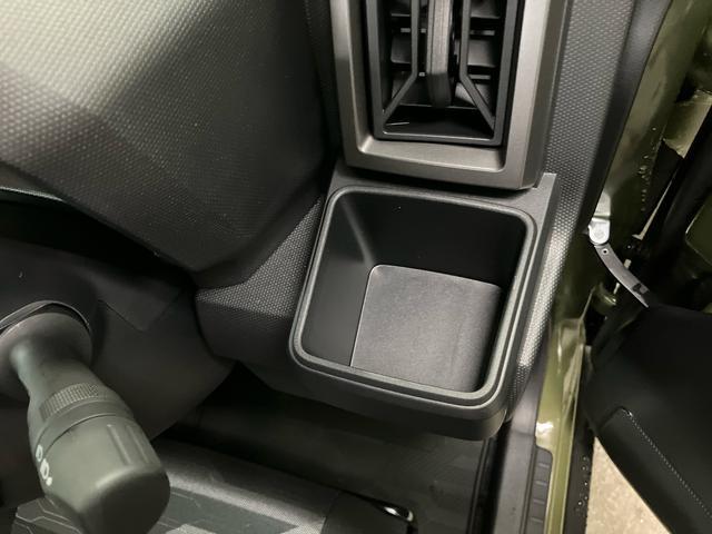 タフトＧ　ダーククロムベンチャー前後ダークガーニッシュ　ガラスルーフ　ルーフレール　１５インチアルミ　ＬＥＤヘッドライト＆フォグランプ　バックカメラ　シートヒーター　電動駐車ブレーキ　コーナーセンサー　衝突被害軽減ブレーキ（千葉県）の中古車