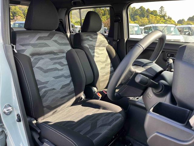 タフトＧターボ　ダーククロムベンチャーＬＥＤヘッドライト／スカイフィールトップ／アダプティブクルーズコントロール／プッシュボタンエンジンスターター／アイドリングストップ／オートライト／コーナーセンサー／衝突回避支援システム／オートエアコン（千葉県）の中古車