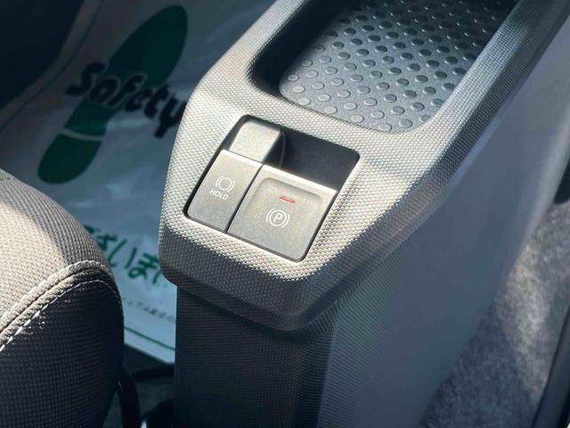 タフトＧターボ　ダーククロムベンチャーＬＥＤヘッドライト／スカイフィールトップ／アダプティブクルーズコントロール／プッシュボタンエンジンスターター／アイドリングストップ／オートライト／コーナーセンサー／衝突回避支援システム／オートエアコン（千葉県）の中古車