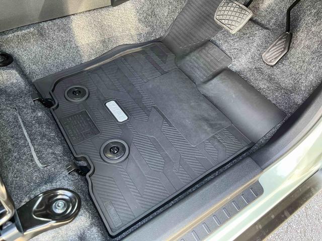 タフトＧターボ　ダーククロムベンチャーＬＥＤヘッドライト／スカイフィールトップ／アダプティブクルーズコントロール／プッシュボタンエンジンスターター／アイドリングストップ／オートライト／コーナーセンサー／衝突回避支援システム／オートエアコン（千葉県）の中古車