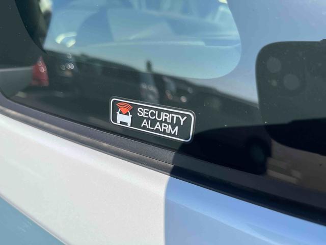 ムーヴキャンバスストライプスＧターボＬＥＤヘッドライト／両側電動スライドドア／アダプティブクルーズコントロール／コーナーセンサー／衝突回避支援システム／横滑り防止装置／オートライト／オートエアコン／電動格納ミラー／電動パーキングブレーキ（千葉県）の中古車