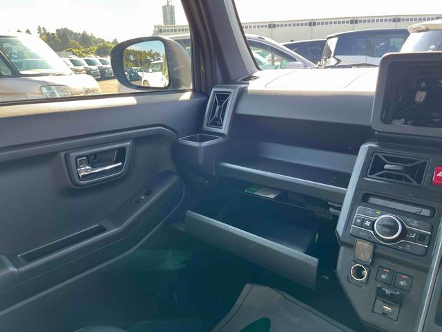 タフトG ダーククロムベンチャーLEDヘッドライト/アダプティブクルーズコントロール/スカイフィールトップ/プッシュボタンエンジンスターター/アイドリングストップ/オートライト/コーナーセンサー/衝突回避支援システム/キーフリー(千葉県)の中古車