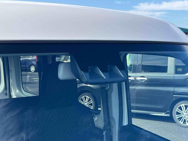 ハイゼットカーゴＤＸオートライト／衝突回避支援システム／オートハイビーム／横滑り防止装置／コーナーセンサー／スペアタイヤ／ＡＭ・ＦＭラジオ／マニュアルエアコン／アイドリングストップ／キーレス／オーバーヘッドシェルフ（千葉県）の中古車