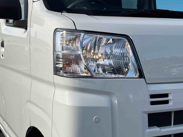 ハイゼットカーゴＤＸオートライト／衝突回避支援システム／オートハイビーム／横滑り防止装置／コーナーセンサー／スペアタイヤ／ＡＭ・ＦＭラジオ／マニュアルエアコン／アイドリングストップ／キーレス／オーバーヘッドシェルフ（千葉県）の中古車