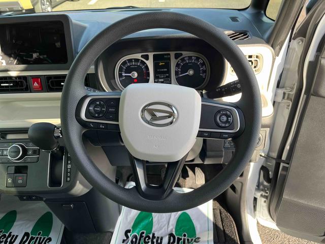 ムーヴキャンバスストライプスＧターボＬＥＤヘッドライト／両側電動スライドドア／アダプティブクルーズコントロール／コーナーセンサー／衝突回避支援システム／横滑り防止装置／オートライト／オートエアコン／電動格納ミラー／電動パーキングブレーキ（千葉県）の中古車