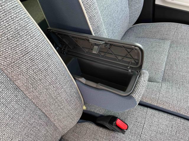 ムーヴキャンバスストライプスＧターボＬＥＤヘッドライト／両側電動スライドドア／アダプティブクルーズコントロール／コーナーセンサー／衝突回避支援システム／横滑り防止装置／オートライト／オートエアコン／電動格納ミラー／電動パーキングブレーキ（千葉県）の中古車