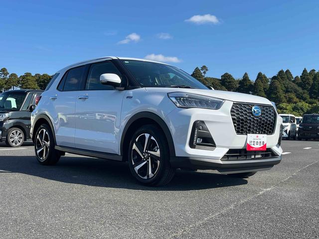 ロッキープレミアムＧ　ＨＥＶ衝突回避支援システム／横滑り防止装置／コーナーセンサー／オートエアコン／プッシュボタンエンジンスターター／アダプティブドライビングビーム／ＬＥＤヘッドライト／電動格納ドアミラー／オートライト（千葉県）の中古車