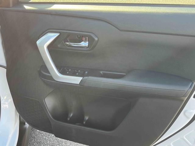 ロッキープレミアムＧ　ＨＥＶ衝突回避支援システム／横滑り防止装置／コーナーセンサー／オートエアコン／プッシュボタンエンジンスターター／アダプティブドライビングビーム／ＬＥＤヘッドライト／電動格納ドアミラー／オートライト（千葉県）の中古車