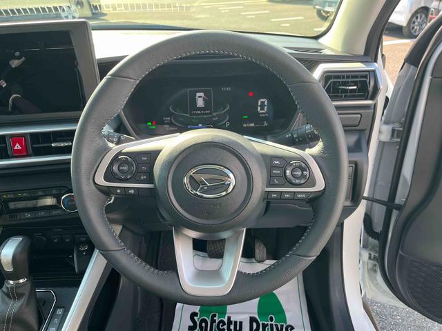 ロッキープレミアムＧ　ＨＥＶ衝突回避支援システム／横滑り防止装置／コーナーセンサー／オートエアコン／プッシュボタンエンジンスターター／アダプティブドライビングビーム／ＬＥＤヘッドライト／電動格納ドアミラー／オートライト（千葉県）の中古車