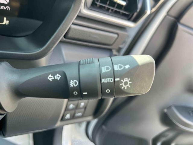 ロッキープレミアムＧ　ＨＥＶ衝突回避支援システム／横滑り防止装置／コーナーセンサー／オートエアコン／プッシュボタンエンジンスターター／アダプティブドライビングビーム／ＬＥＤヘッドライト／電動格納ドアミラー／オートライト（千葉県）の中古車