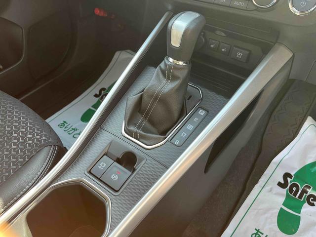 ロッキープレミアムＧ　ＨＥＶ衝突回避支援システム／横滑り防止装置／コーナーセンサー／オートエアコン／プッシュボタンエンジンスターター／アダプティブドライビングビーム／ＬＥＤヘッドライト／電動格納ドアミラー／オートライト（千葉県）の中古車