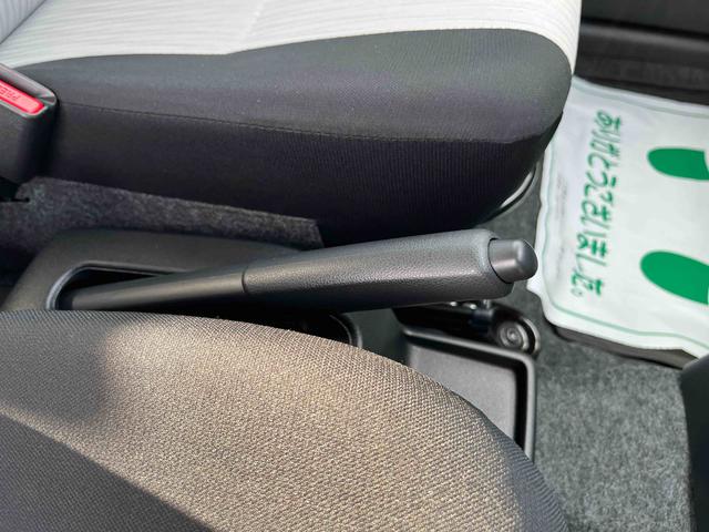 ミライースＸ　ＳＡIIIＬＥＤヘッドライト／電動格納ミラー／オートライト／キーレスエントリー／コーナーセンサー／アイドリングストップ／衝突回避支援システム／横滑り防止装置／マニュアルエアコン／盗難防止用セキュリティアラーム（千葉県）の中古車