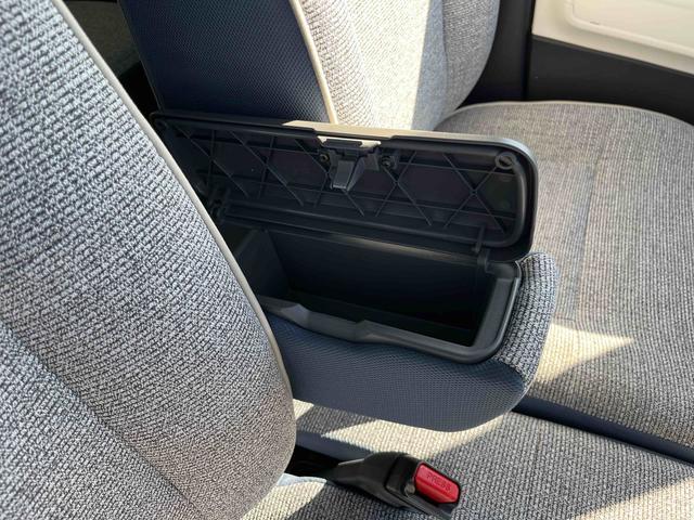 ムーヴキャンバスストライプスＧターボＬＥＤヘッドライト／両側電動スライドドア／アダプティブクルーズコントロール／コーナーセンサー／衝突回避支援システム／横滑り防止装置／オートライト／オートエアコン／電動格納ミラー／電動パーキングブレーキ（千葉県）の中古車