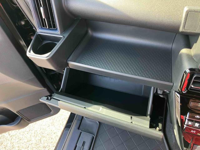 タントカスタムＸバックカメラ　両側電動スライドドア　１４インチアルミ　ＬＥＤヘッド＆フォグランプ　シートヒーター　電動駐車ブレーキ　オートライト　上下２段調節式デッキボード　コーナーセンサー　衝突被害軽減ブレーキ（千葉県）の中古車