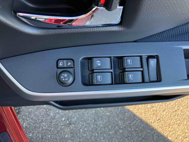 トールカスタムＧ　ターボ９型ＤＰオーディオ／ＢＴ／ＴＶ／Ｂカメラ／ステアリングスイッチ　ＬＥＤヘッド＆フォグランプ　自動追従クルコン　１５インチアルミ　両側パワスラ　電動駐車ブレーキ　コーナーセンサー　衝突被害軽減ブレーキ（千葉県）の中古車