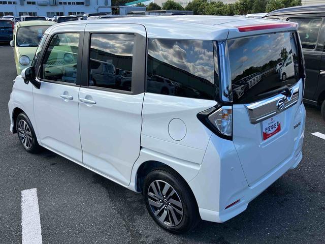 トールカスタムＧＬＥＤヘッドライト＆フォグランプ　アダプティブクルコン　１４インチアルミホイール　両側電動スライドドア　電動パーキングブレーキ　プッシュボタンスターター　コーナーセンサー　衝突被害軽減ブレーキ（千葉県）の中古車