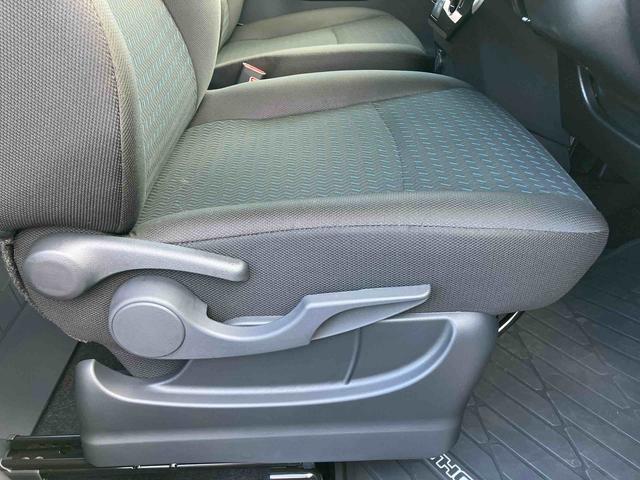 トールカスタムＧＬＥＤヘッドライト＆フォグランプ　アダプティブクルコン　１４インチアルミホイール　両側電動スライドドア　電動パーキングブレーキ　プッシュボタンスターター　コーナーセンサー　衝突被害軽減ブレーキ（千葉県）の中古車