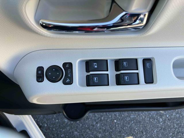 ムーヴキャンバスストライプスＧ両側電動スライドドア　ＬＥＤヘッドライト＆フォグランプ　シートヒーター　保温カップホルダー　電動駐車ブレーキ　バックカメラ　ステアリングスイッチ　コーナーセンサー　衝突被害軽減ブレーキ（千葉県）の中古車