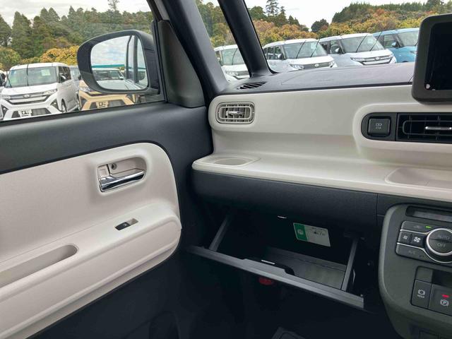 ムーヴキャンバスストライプスＧターボＬＥＤヘッドライト／両側電動スライドドア／アダプティブクルーズコントロール／コーナーセンサー／衝突回避支援システム／横滑り防止装置／オートライト／オートエアコン／電動格納ミラー／電動パーキングブレーキ（千葉県）の中古車