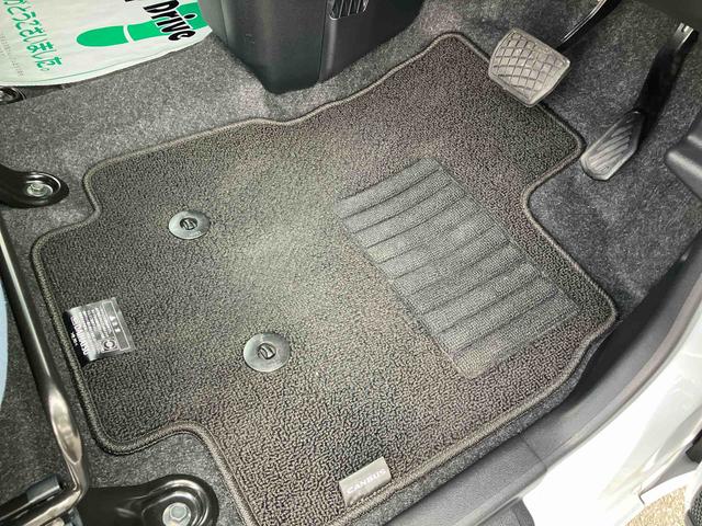 ムーヴキャンバスストライプスＧターボＬＥＤヘッドライト／両側電動スライドドア／アダプティブクルーズコントロール／コーナーセンサー／衝突回避支援システム／横滑り防止装置／オートライト／オートエアコン／電動格納ミラー／電動パーキングブレーキ（千葉県）の中古車