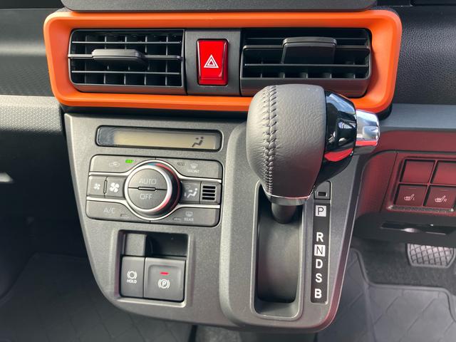 タントファンクロスターボルーフレール　１５インチアルミ　バックカメラ　両側電動スライドドア　シートヒーター　電動駐車ブレーキ　ＬＥＤライト＆フォグ　上下２段調節式デッキボード　コーナーセンサー　衝突被害軽減ブレーキ（千葉県）の中古車