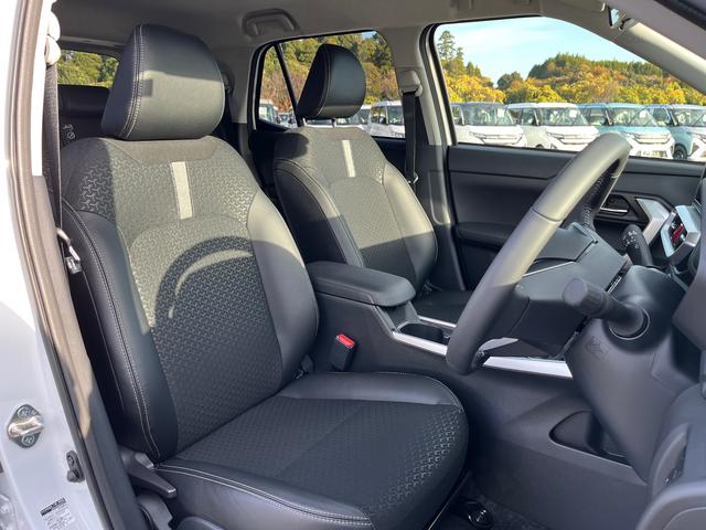 ロッキープレミアムG HEV衝突回避支援システム/横滑り防止装置/コーナーセンサー/オートエアコン/プッシュボタンエンジンスターター/アダプティブクルーズコントロール/LEDヘッドライト/電動格納ドアミラー/オートライト(千葉県)の中古車