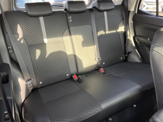 ロッキープレミアムG HEV衝突回避支援システム/横滑り防止装置/コーナーセンサー/オートエアコン/プッシュボタンエンジンスターター/アダプティブクルーズコントロール/LEDヘッドライト/電動格納ドアミラー/オートライト(千葉県)の中古車