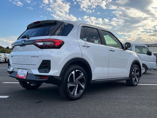 ロッキープレミアムG HEV衝突回避支援システム/横滑り防止装置/コーナーセンサー/オートエアコン/プッシュボタンエンジンスターター/アダプティブクルーズコントロール/LEDヘッドライト/電動格納ドアミラー/オートライト(千葉県)の中古車