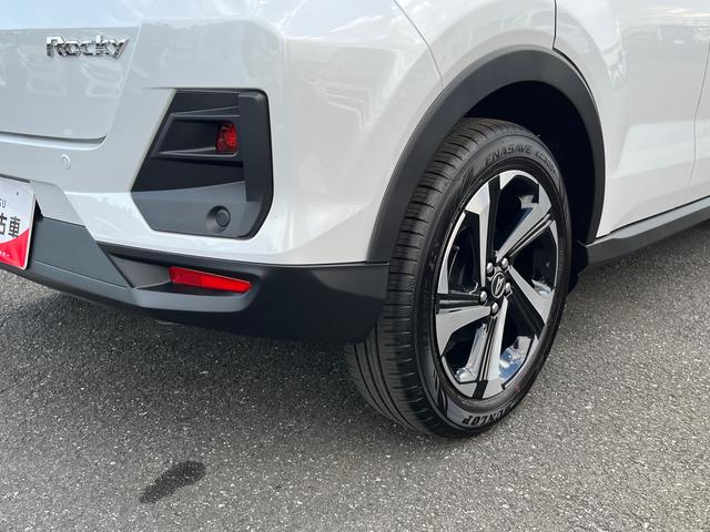 ロッキープレミアムG HEV衝突回避支援システム/横滑り防止装置/コーナーセンサー/オートエアコン/プッシュボタンエンジンスターター/アダプティブクルーズコントロール/LEDヘッドライト/電動格納ドアミラー/オートライト(千葉県)の中古車