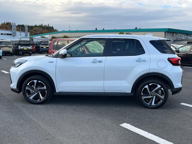 ロッキープレミアムG HEV衝突回避支援システム/横滑り防止装置/コーナーセンサー/オートエアコン/プッシュボタンエンジンスターター/アダプティブクルーズコントロール/LEDヘッドライト/電動格納ドアミラー/オートライト(千葉県)の中古車