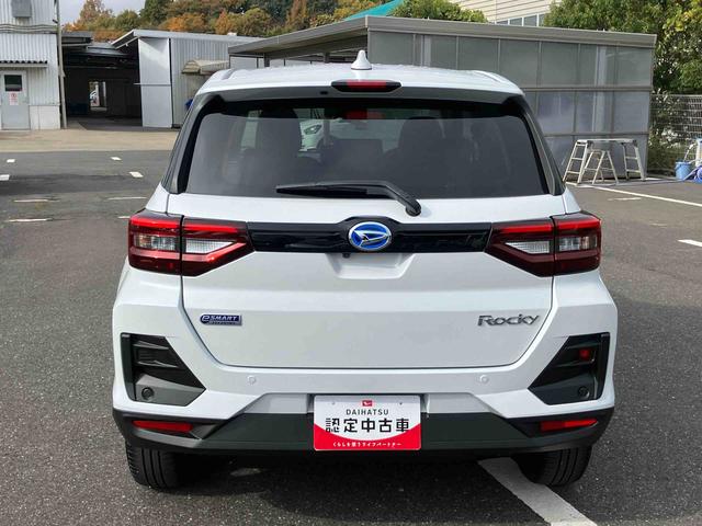 ロッキープレミアムG HEVアダプティブクルコン LEDヘッドライト&フォグランプ バックフォグランプ 17インチアルミホイール シートヒーター 電動駐車ブレーキ コーナーセンサー 衝突被害軽減ブレーキ(千葉県)の中古車