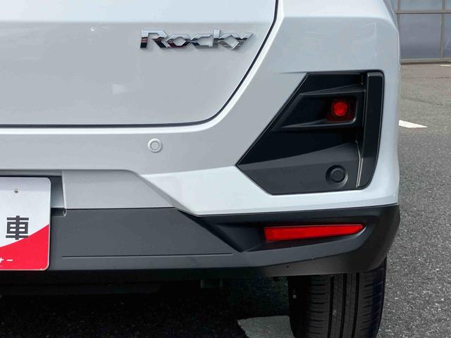 ロッキープレミアムG HEVアダプティブクルコン LEDヘッドライト&フォグランプ バックフォグランプ 17インチアルミホイール シートヒーター 電動駐車ブレーキ コーナーセンサー 衝突被害軽減ブレーキ(千葉県)の中古車