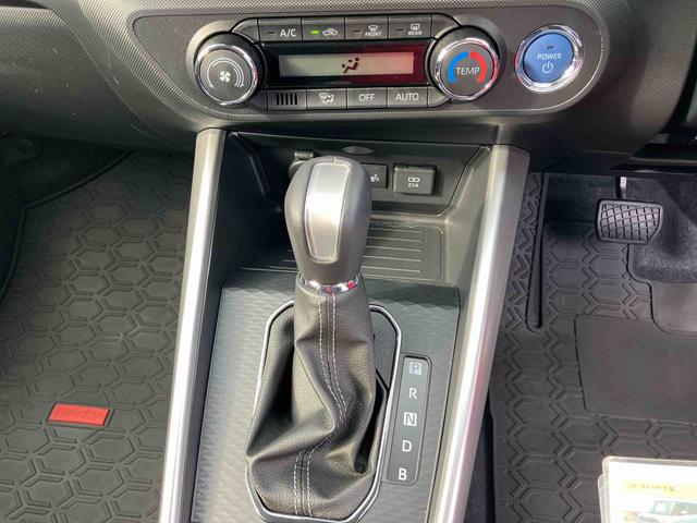 ロッキープレミアムG HEVアダプティブクルコン LEDヘッドライト&フォグランプ バックフォグランプ 17インチアルミホイール シートヒーター 電動駐車ブレーキ コーナーセンサー 衝突被害軽減ブレーキ(千葉県)の中古車