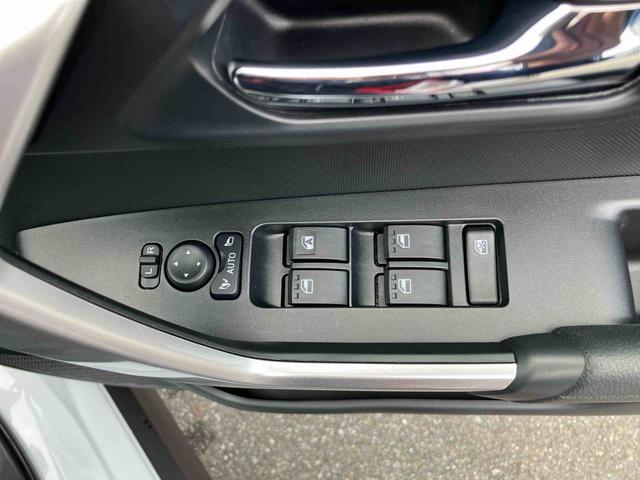 ロッキープレミアムG HEVアダプティブクルコン LEDヘッドライト&フォグランプ バックフォグランプ 17インチアルミホイール シートヒーター 電動駐車ブレーキ コーナーセンサー 衝突被害軽減ブレーキ(千葉県)の中古車