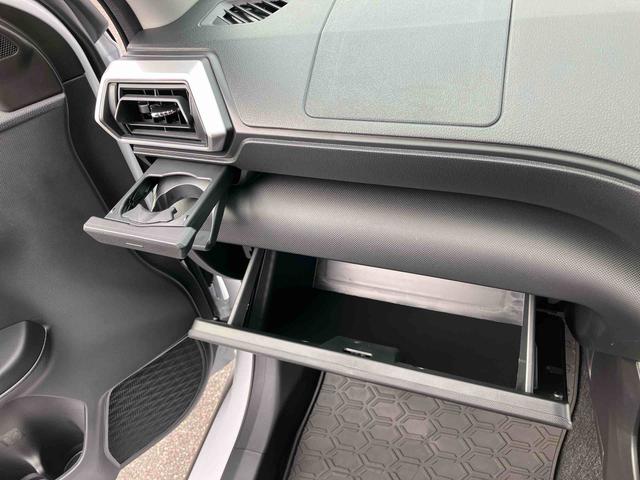 ロッキープレミアムG HEVアダプティブクルコン LEDヘッドライト&フォグランプ バックフォグランプ 17インチアルミホイール シートヒーター 電動駐車ブレーキ コーナーセンサー 衝突被害軽減ブレーキ(千葉県)の中古車